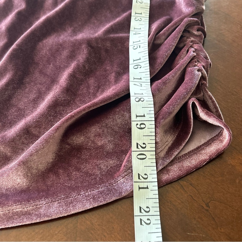 A New Day | Velvet Sleeveless Top in Mauve - Picture 8 of 8